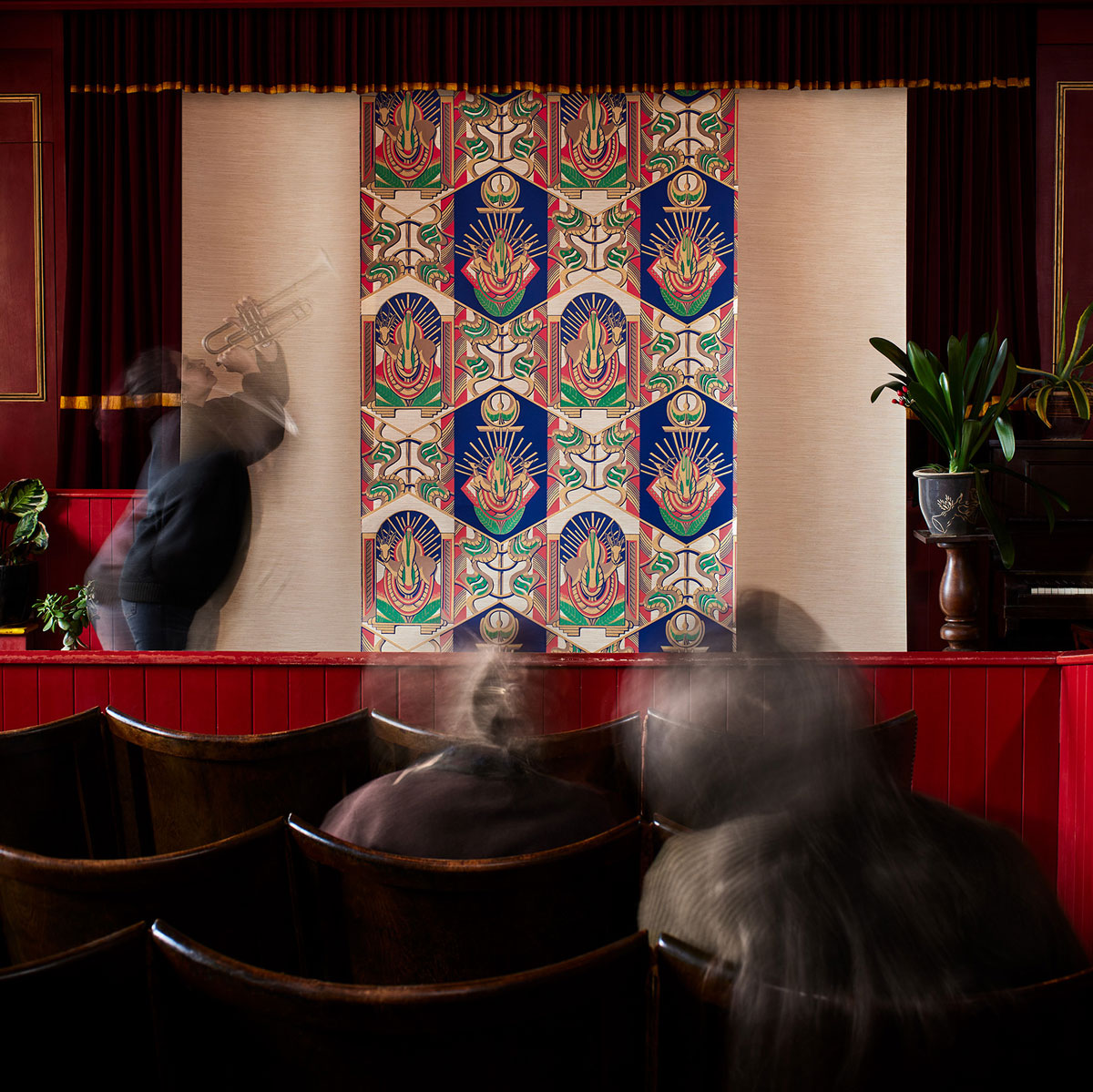 Blues Fantasia superwide textile wallcovering